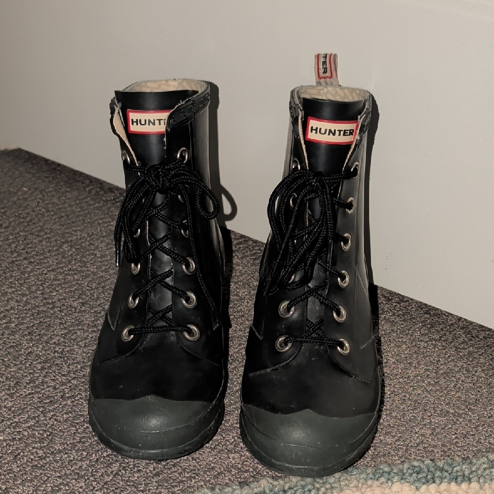 Hunter Women's Black Combat Boots
